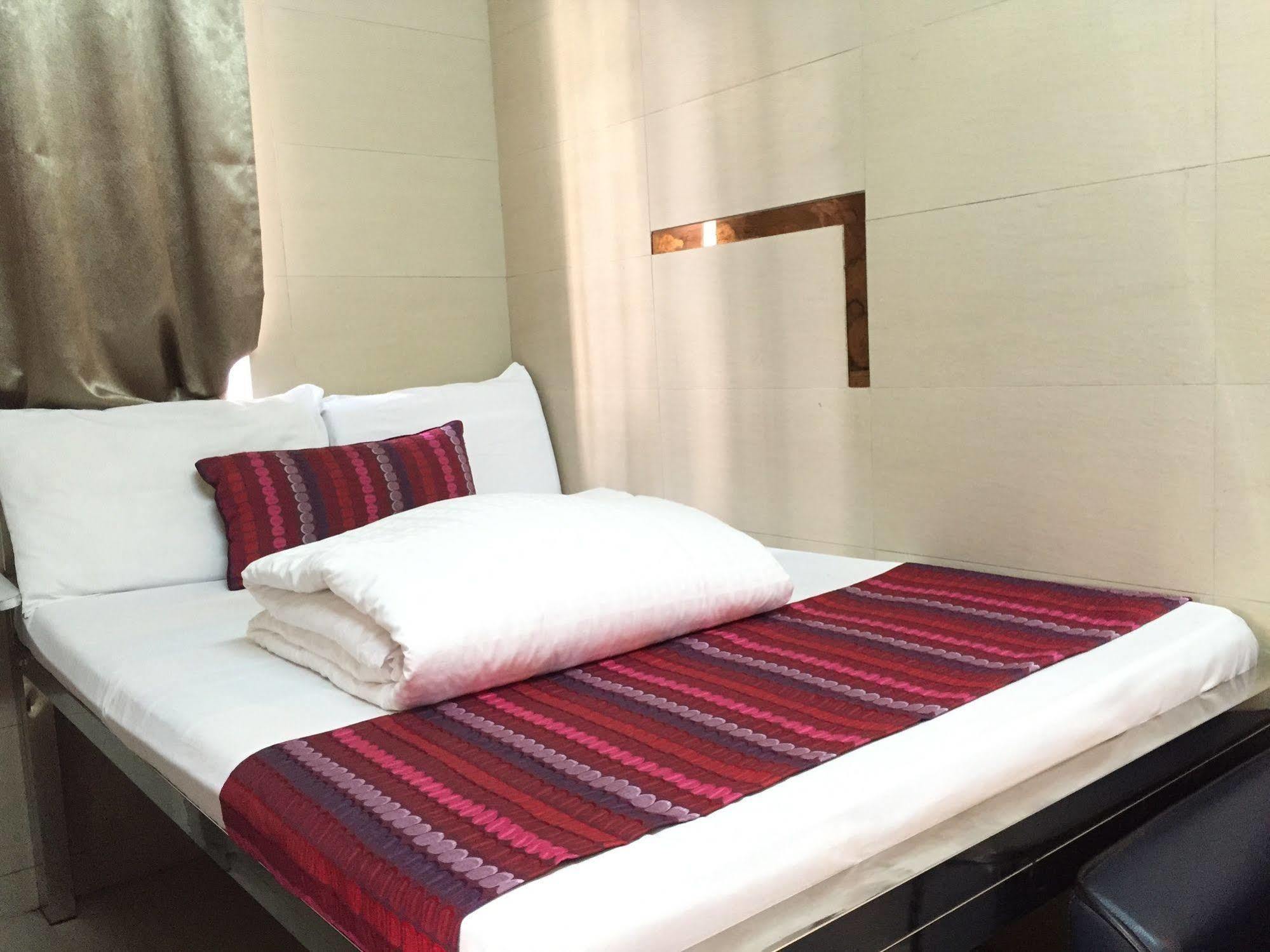 Osaka Hostel Hong Kong Bagian luar foto