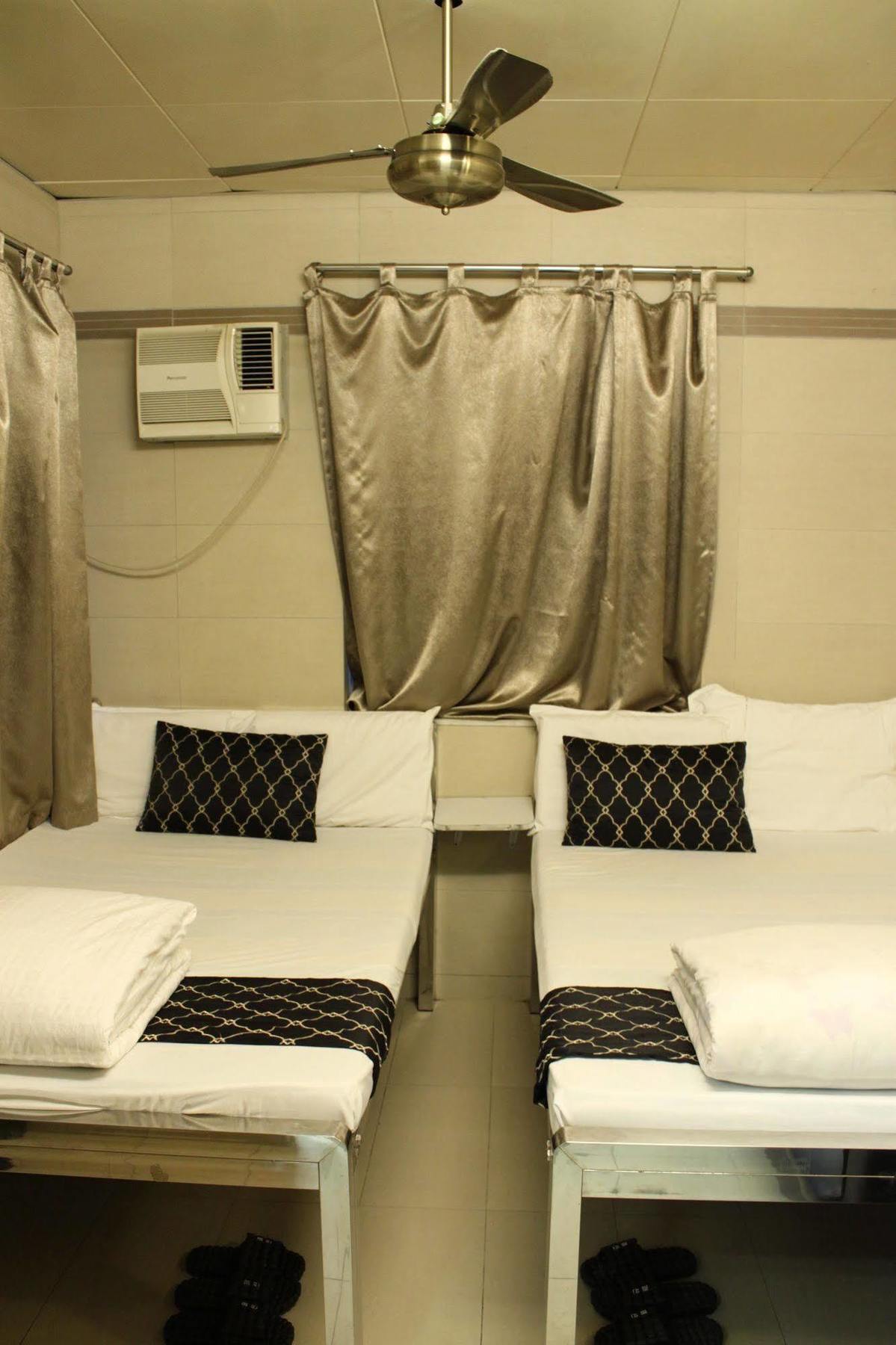 Osaka Hostel Hong Kong Bagian luar foto
