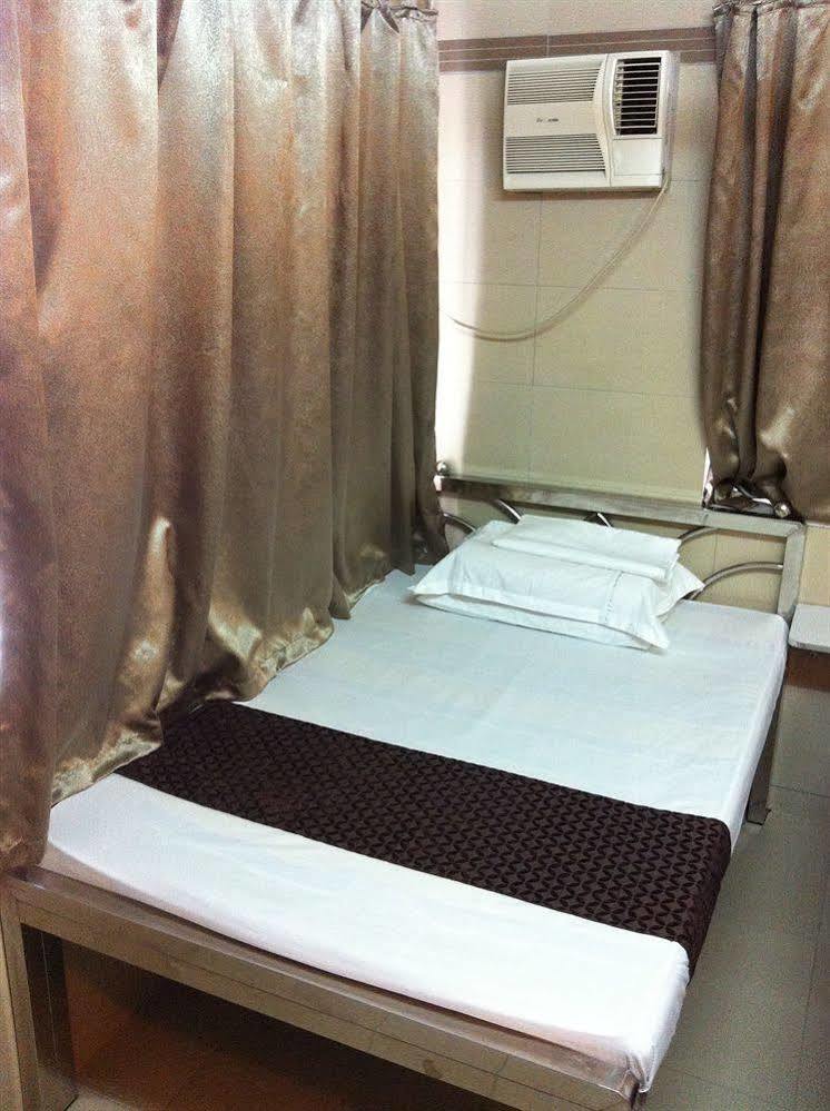 Osaka Hostel Hong Kong Bagian luar foto